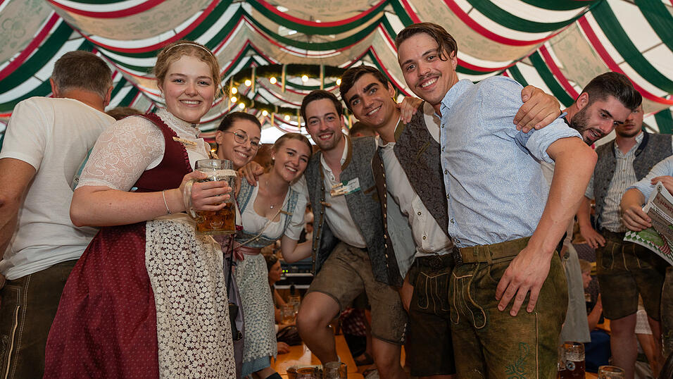 Die Partybilder vom Sonntag, 20. August 2023, aus dem Festzelt Weckmann.