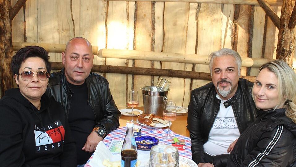 Die Landshuter genießen die neuen Freiheiten und das gute Wetter. Die Landshuter genießen die neuen Freiheiten und das gute Wetter.