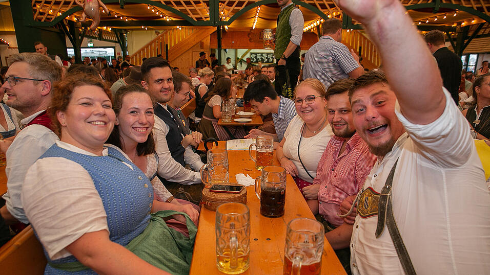 Die Partybilder von Samstag, 20. August 2022, aus dem Festzelt Nothaft.