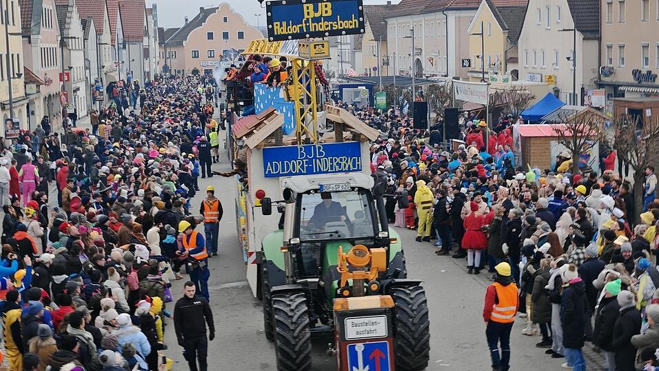 Eindr&uuml;cke vom Faschingsumzug und Faschingsmarkt in Pilsting.