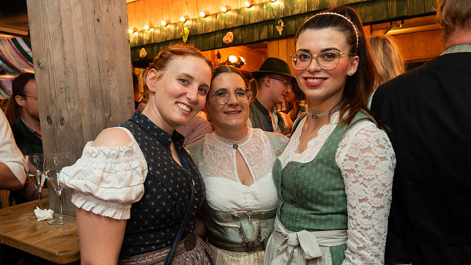 Die Partybilder vom Samstag, 17. August, aus dem Festzelt Weckmann. Die Partybilder vom Samstag, 17. August, aus dem Festzelt Weckmann.
