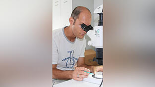 Der Biologe Marco Denic ist beim Landschaftspflegeverband Passau als Projektmanager zuständig für das Verbundprojekt MARA. Der Biologe Marco Denic ist beim Landschaftspflegeverband Passau als Projektmanager zuständig für das Verbundprojekt MARA.