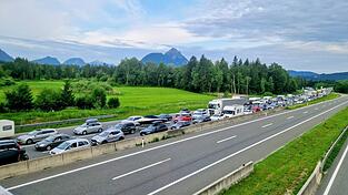 Mit weiteren Ab- und Auffahrtssperren auf der Tauernautobahn sollen Daten f&uuml;r einen besseren Verkehrsfluss gesammelt werden