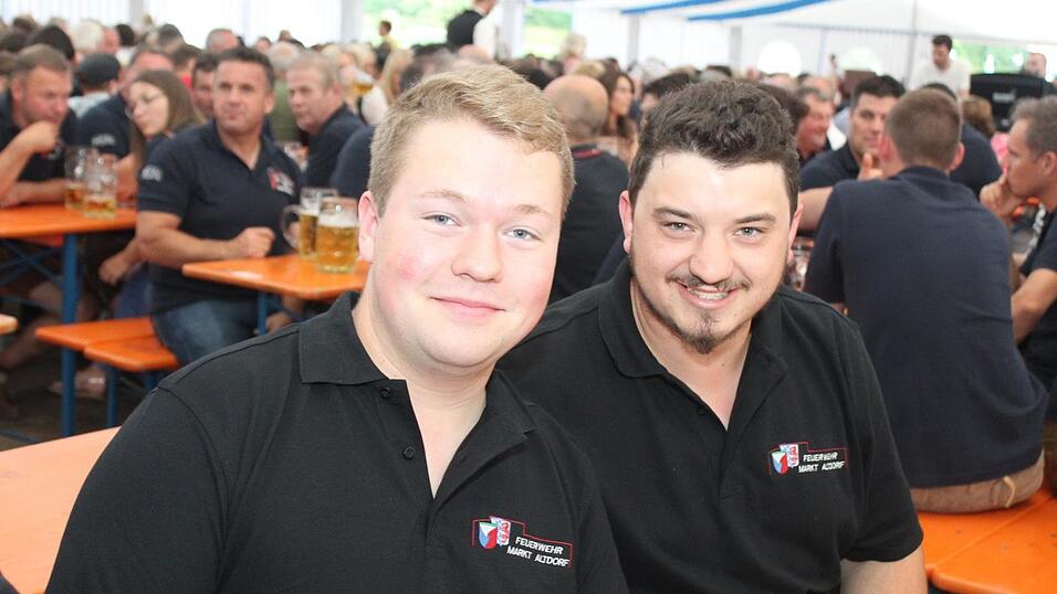 Zur Musik von Headless wurde ausgelassen gefeiert.