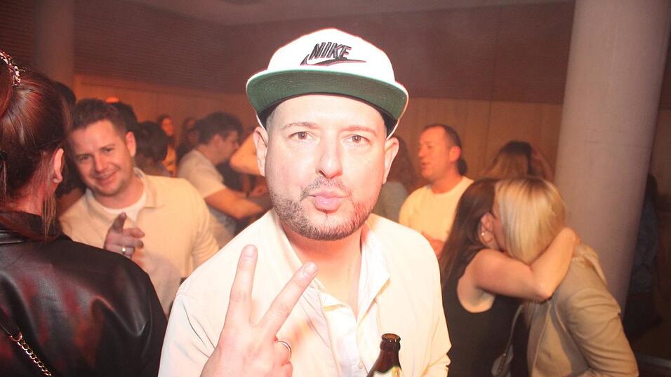 Auf der Eskara &Uuml;30-Party in Essenbach war wieder viel los.