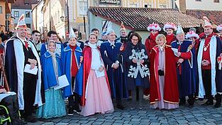 Ein letztes Gruppenbild der festlich gekleideten Narragonia, bevor es am 11.11.2020 wieder mit dem Fasching losgeht. Ein letztes Gruppenbild der festlich gekleideten Narragonia, bevor es am 11.11.2020 wieder mit dem Fasching losgeht.