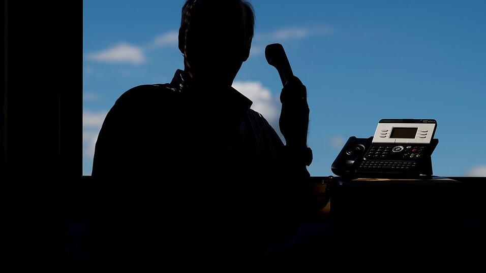 Telefonbetr&uuml;ger behelligen die Menschen in der Region immer wieder mit ihren kriminellen Machenschaften. Nun ist der Polizei ein Schlag gegen eines der Netzwerke gelungen.