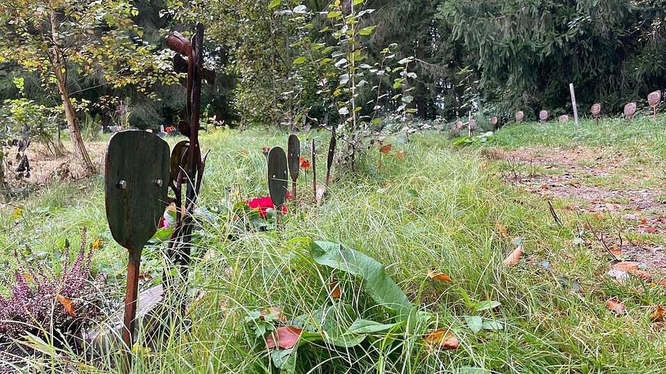 Friedhof Eremia in Unterlenghart.