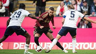 Köln Said El Mala (m) in der Partie gegen Schalke. Köln Said El Mala (m) in der Partie gegen Schalke.