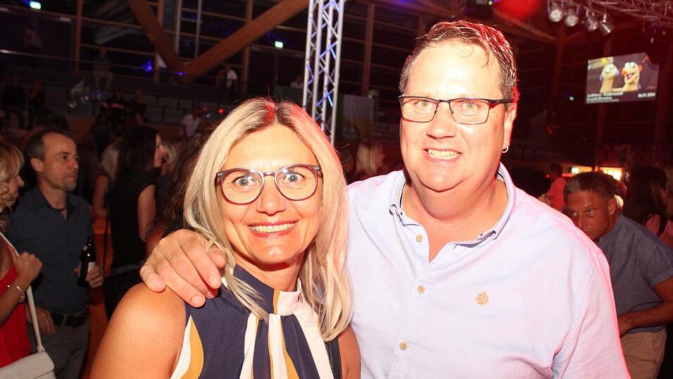 Auf der Eskara &Uuml;30-Party in Essenbach war wieder viel los.