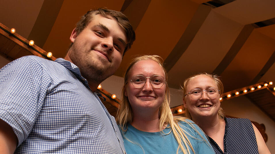 Die Partybilder vom Montag, 18. August, aus dem Festzelt Nothaft. Die Partybilder vom Montag, 18. August, aus dem Festzelt Nothaft.