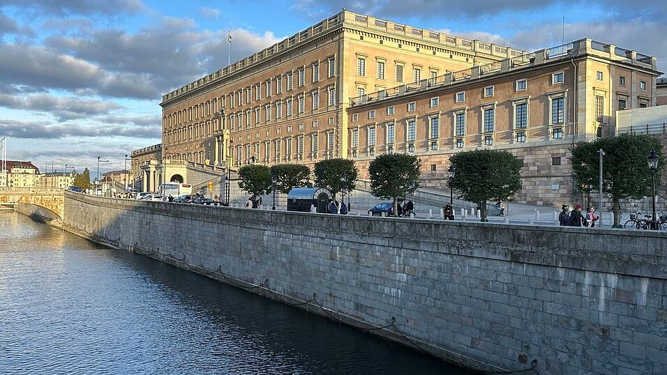 Am K&ouml;nigsschloss in Stockholm war die Polizei im Einsatz. (Archivbild)