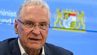 Bayerns Innenminister Joachim Herrmann dringt auf konsequente Abschiebungen.