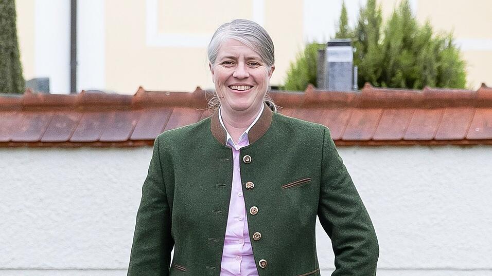 FW-Kandidatin Natalie Kienm&uuml;ller-Stadler ist Langenpreisings neue B&uuml;rgermeisterin.