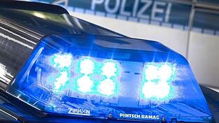 Die Polizei hofft auf Zeugenhinweise. (Symbolbild)