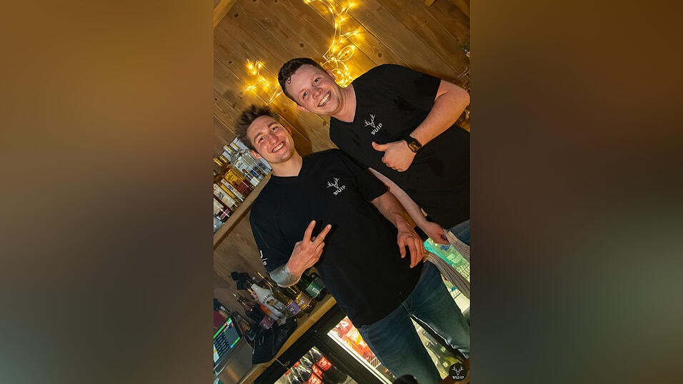 Die Stimmung bei den Partygängern am Samstagabend war prächtig. Die Stimmung bei den Partygängern am Samstagabend war prächtig.