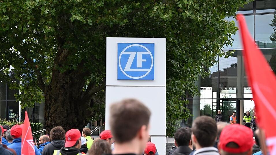 In den kommenden Wochen wird über die Zukunft der ZF-Kernsparte verhandelt. (Archivbild) In den kommenden Wochen wird über die Zukunft der ZF-Kernsparte verhandelt. (Archivbild)