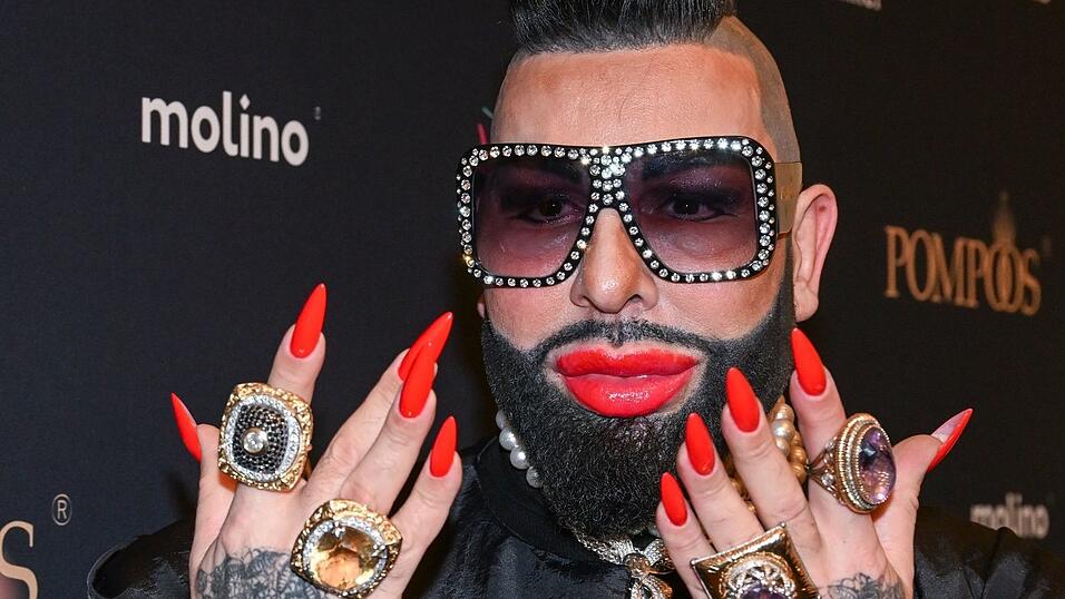 Der im baden-württembergischen Maulbronn geborene Modemacher Glööckler lebte lange in der Pfalz und wohnt heute in Berlin. (Archivbild) Der im baden-württembergischen Maulbronn geborene Modemacher Glööckler lebte lange in der Pfalz und wohnt heute in Berlin. (Archivbild)