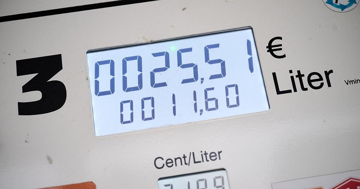 Inflation rises above three percent for the first time since the end of ...