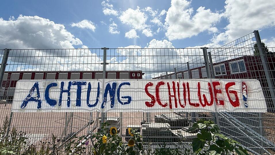 Die Zahl der Unfälle auf dem Schulweg ist gestiegen. (Archiv)