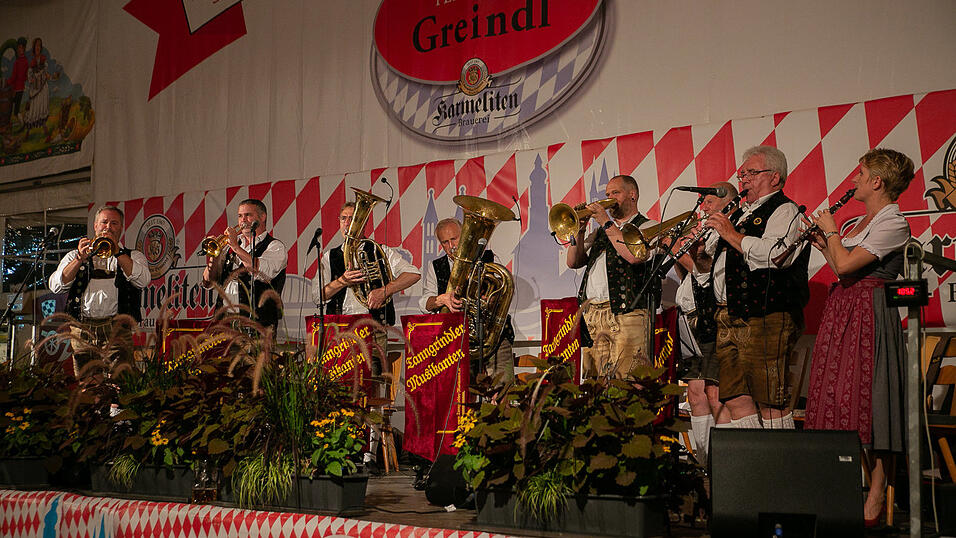 Die Partybilder vom Montag, 22. August, aus dem Festzelt Greindl. 