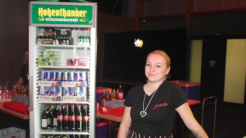 Auf der Eskara &Uuml;30-Party in Essenbach war wieder viel los.