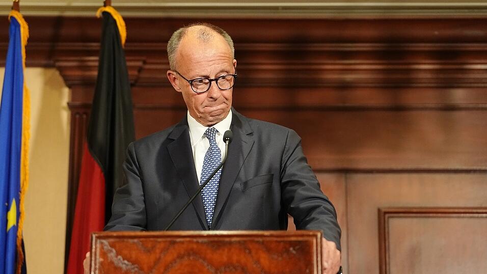Bundeskanzler Friedrich Merz (CDU) pochte im Weißen Haus auf ein Waffenstillstand in der Ukraine. Bundeskanzler Friedrich Merz (CDU) pochte im Weißen Haus auf ein Waffenstillstand in der Ukraine.