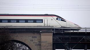 Auch die Eurocity-Express-Züge in Richtung Zürich sind von den Problemen betroffen. (Archivbild)