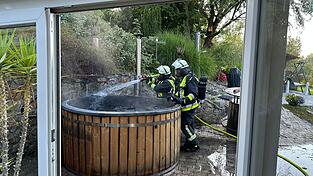 Im Pool war wohl zu wenig Wasser.