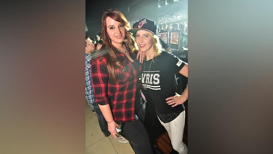 Partyfeeling pur auch am Freitag im Stars Landshut. Die DJs gaben Vollgas, auf der Tanzfl&auml;che und am Tresen herrschte Hochkonjunktur.