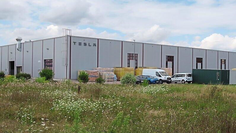 Der Standort von Tesla Automation Neutraubling. Der Standort von Tesla Automation Neutraubling.