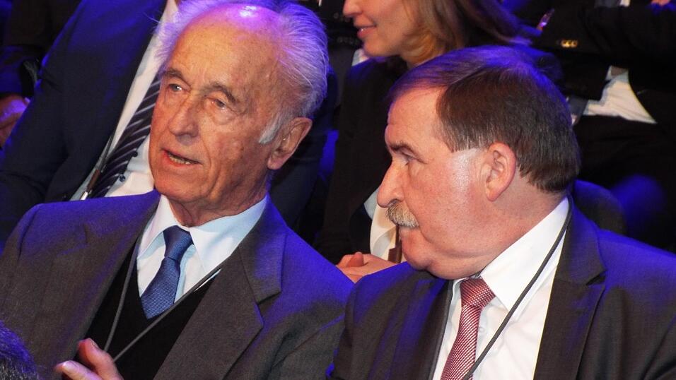 Das gr&ouml;&szlig;te europ&auml;ische BMW-Werk hat heute seinen 50. Geburtstag gefeiert.