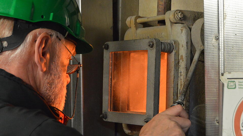 Durch die CO2-Besteuerung wird sich die Verbrennung von Abf&auml;llen in der Schwandorfer M&uuml;llverbrennungsanlage deutlich verteuern. Die M&uuml;llgeb&uuml;hren werden ab 2024 um zehn bis 15 Prozent steigen.