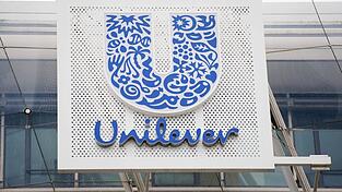 Unilever hat einen vorübergehenden Einstellungsstopp verhängt. Unilever hat einen vorübergehenden Einstellungsstopp verhängt.