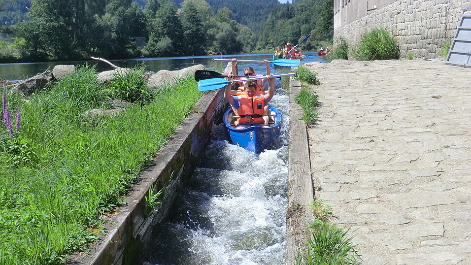 Eine Kanutour auf dem Regen ist immer ein besonderes Erlebnis.