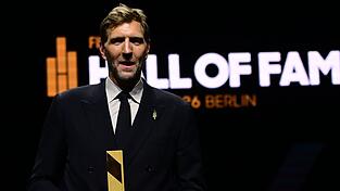 Dirk Nowitzki geh&ouml;rt nun zur Hall of Fame des Weltbasketballs.