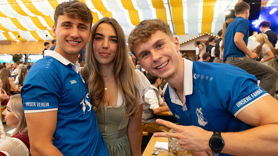 Die Partybilder vom Dienstag, 11. August, aus dem Festzelt Nothaft.