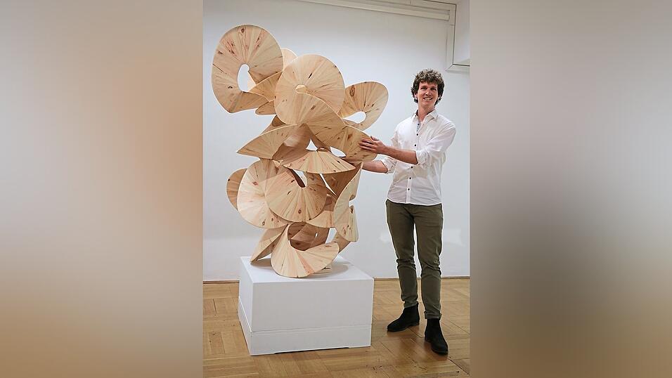 Koloman Wagner ist der Gewinner des diesjährigen Kunstpreises U 40 des Kunst- und Gewerbevereins. Koloman Wagner ist der Gewinner des diesjährigen Kunstpreises U 40 des Kunst- und Gewerbevereins.