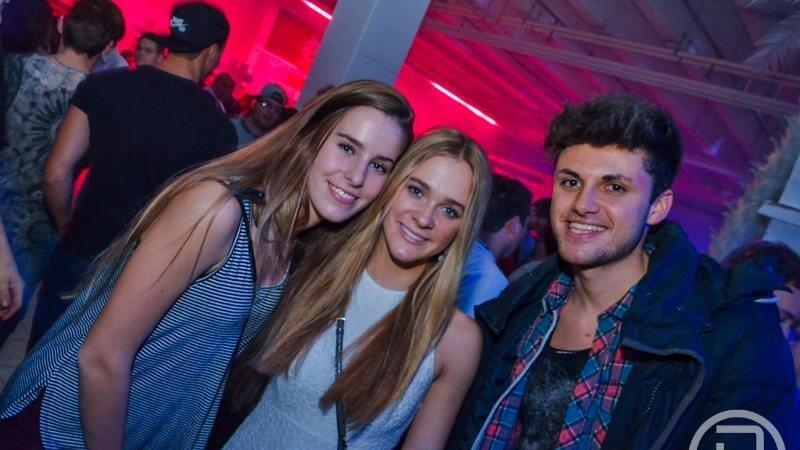 Gleich bei der Eröffnung platzte die neue Diskothek Peggy P. aus allen Nähten. Gleich bei der Eröffnung platzte die neue Diskothek Peggy P. aus allen Nähten.