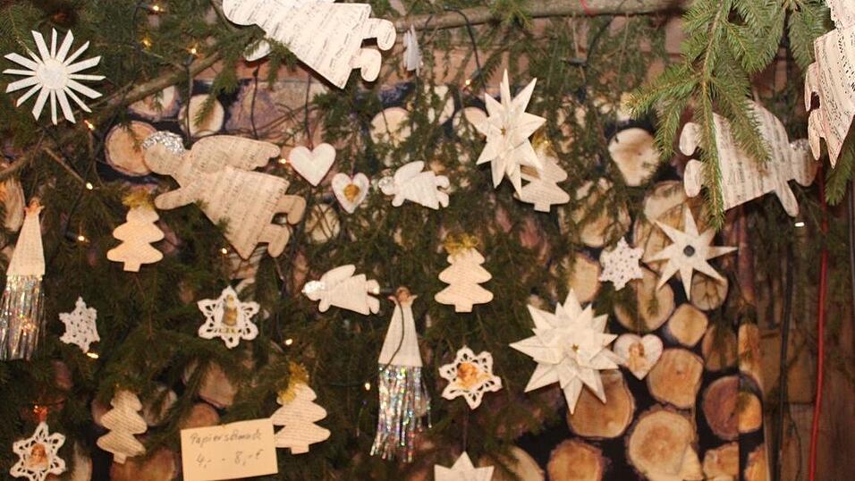 In Landshut lockten am Wochenende der Kunsthandwerkermarkt und die H&uuml;ttengaudi zahlreiche Besucher an.