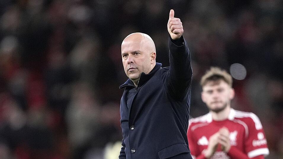 Sieht Wirtz im Aufwind: Liverpool-Trainer Arne Slot.