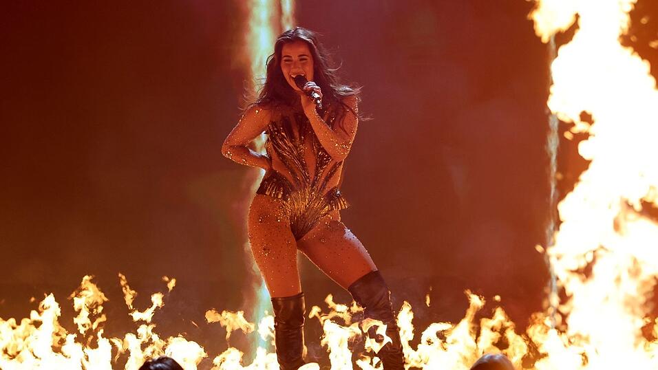 Sarah Engels singt ihren ESC-Hit «Fire». Sarah Engels singt ihren ESC-Hit «Fire».