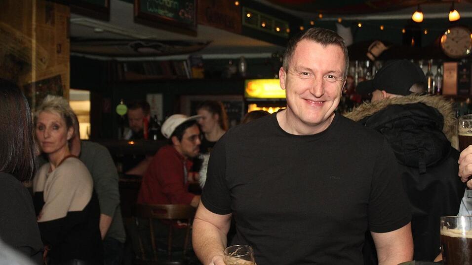 Der Samstagabend im Irish Pub.