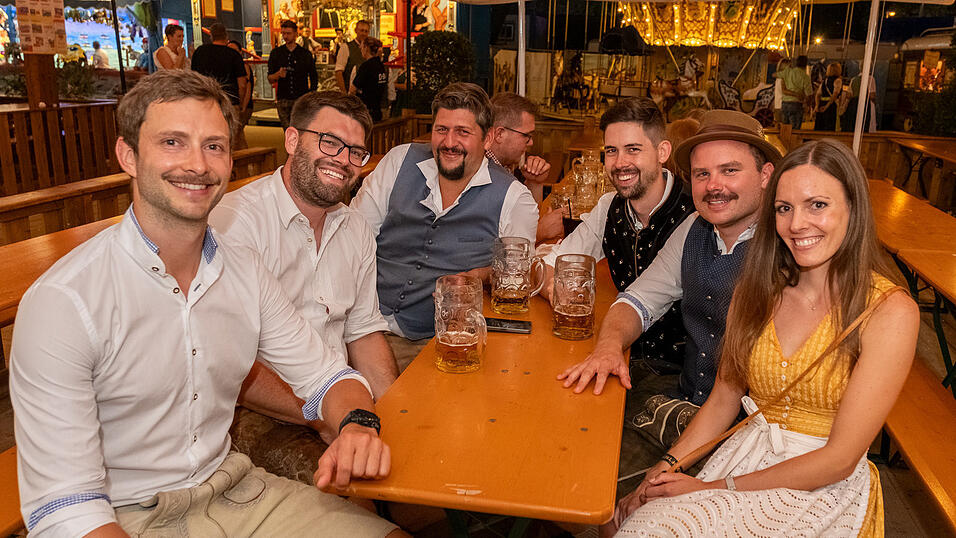 Die Partybilder vom Sonntag, 13. August 2023, aus dem Festzelt Greindl. Die Partybilder vom Sonntag, 13. August 2023, aus dem Festzelt Greindl.