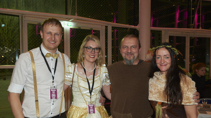 Die Narren waren bester Stimmung und hatten sich allesamt kreative Kostüme ausgesucht. Die Narren waren bester Stimmung und hatten sich allesamt kreative Kostüme ausgesucht.