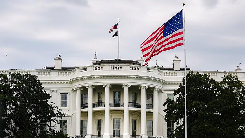 Die USA und der Iran treffen sich US-Regierungskreisen zufolge am Freitag im Oman zu Verhandlungen. (Archivfoto)