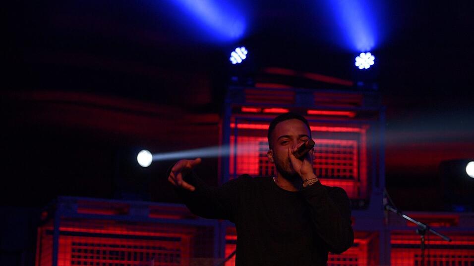 Shawn the Savage Kid war schon mal Toursupport von eRRdeKa.