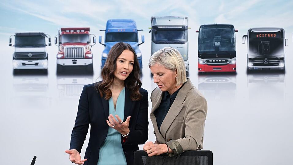 Finanzvorständin Eva Scherer (l) zu Zolleffekten: Niedriger dreistelliger Millionenbetrag. Finanzvorständin Eva Scherer (l) zu Zolleffekten: Niedriger dreistelliger Millionenbetrag.