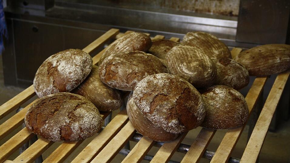 Ist das Brot fertig,...