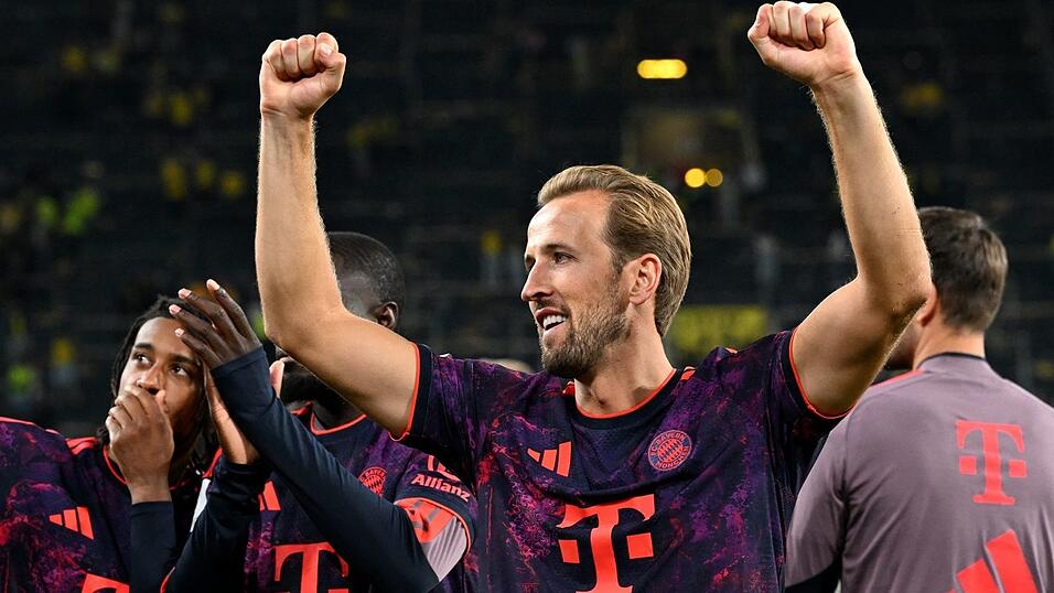 Harry Kane jubelt - bald auch &uuml;ber die Ehrung des Ballon d'Or? (Archivbild)